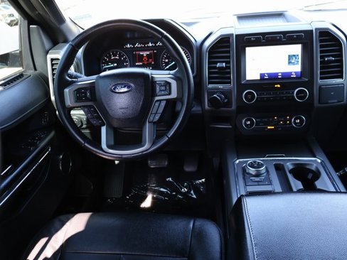 Used 2021 Ford Expedition XLT image 11