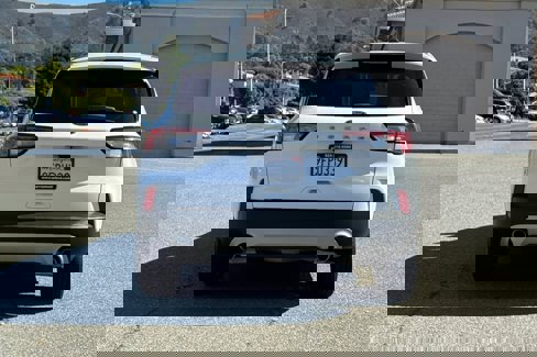Certified 2022 Ford Escape SE w/ Convenience Package image 5