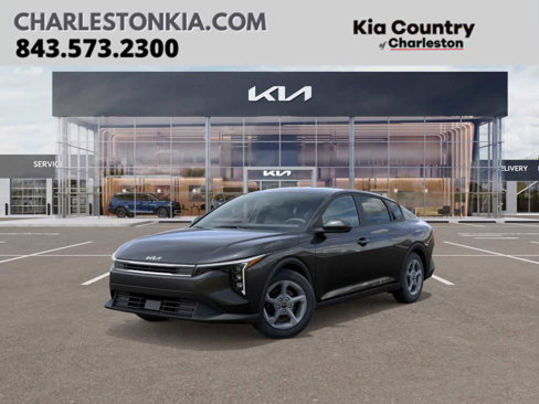 New 2025 Kia K4 LXS image 1