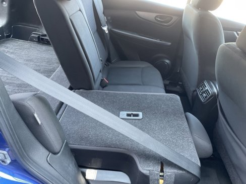 Used 2020 Nissan Rogue Sport S image 58