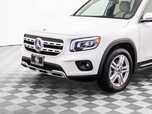 Certified 2020 Mercedes-Benz GLB 250 4MATIC image 38
