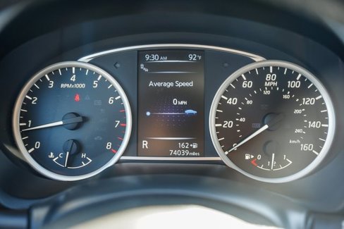 Certified 2016 Nissan Sentra SV w/ Driver's Assist Package image 24