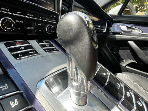 Used 2013 Porsche Panamera GTS image 37