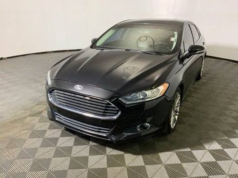 Used 2013 Ford Fusion SE image 15