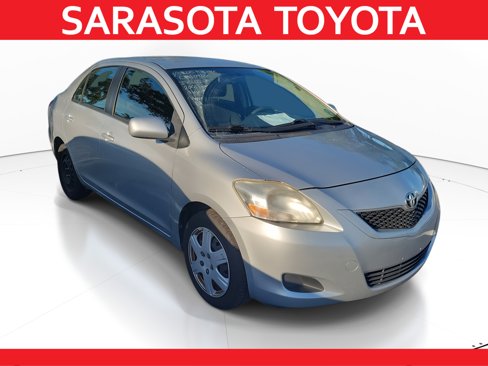 Used 2012 Toyota Yaris Sedan image 1