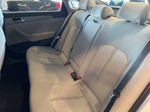Used 2017 Hyundai Sonata SE image 21