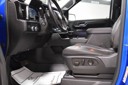 Used 2023 GMC Sierra 1500 AT4 w/ Technology Package image 43