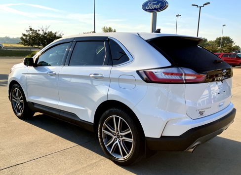 Certified 2024 Ford Edge Titanium w/ Equipment Group 301A image 3
