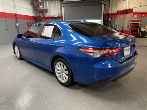 Used 2019 Toyota Camry LE image 8