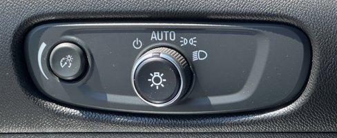 Used 2021 Chevrolet Malibu LS image 26