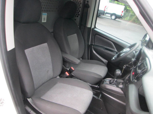 Used 2022 RAM ProMaster City Tradesman w/ Window Group 04 image 9