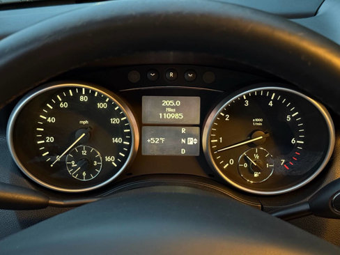 Used 2010 Mercedes-Benz ML 550 4MATIC image 26