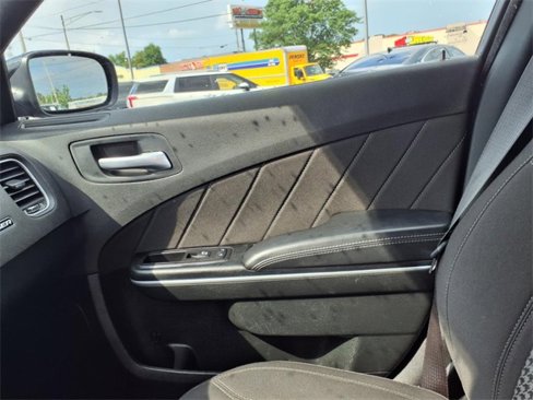 Used 2023 Dodge Charger SXT image 31