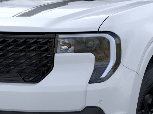 New 2025 Ford Maverick Lariat image 19