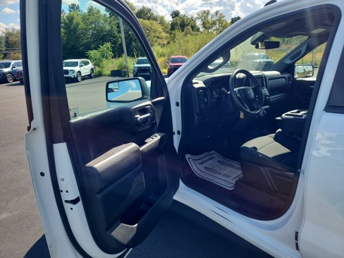 Certified 2020 Chevrolet Silverado 1500 Custom w/ Custom Value Package image 10