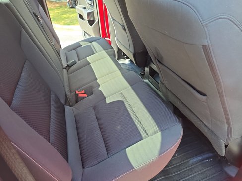 Used 2018 Chevrolet Silverado 1500 LT w/ All Star Edition image 11