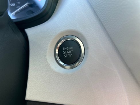 New 2025 Toyota Corolla SE image 29
