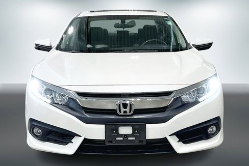 Used 2018 Honda Civic EX-T image 2