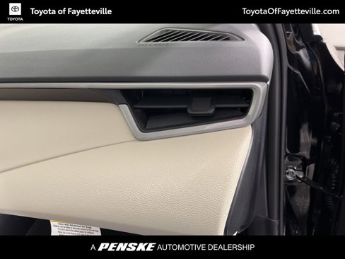 New 2026 Toyota Corolla LE image 9
