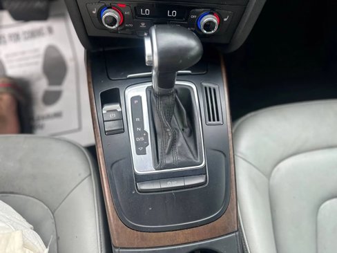 Used 2015 Audi A4 2.0T Premium image 46