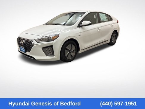 Used 2020 Hyundai Ioniq SE image 1