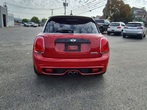 Used 2018 MINI Cooper S image 14