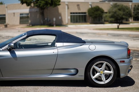 Used 2004 Ferrari 360 Spider image 39