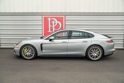 Used 2018 Porsche Panamera 4 image 42