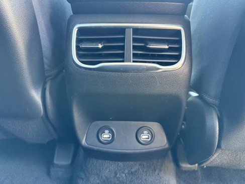 Used 2022 Hyundai Santa Fe SEL image 34