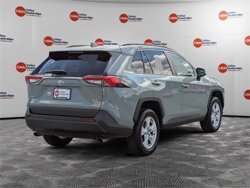 Used 2021 Toyota RAV4 XLE image 5
