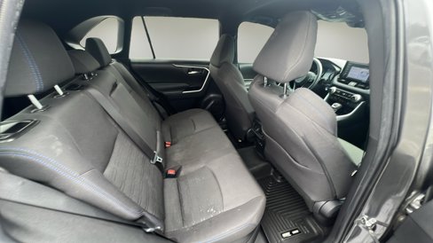 Used 2022 Toyota RAV4 SE w/ SE Grade Weather Package image 13