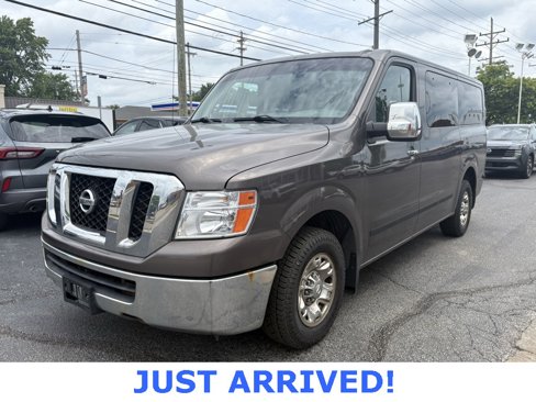Used 2013 Nissan NV 3500 SV image 3