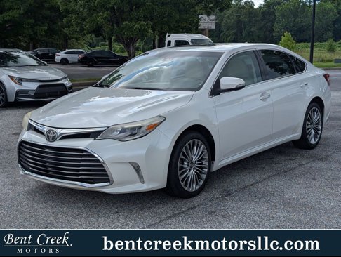 Used 2017 Toyota Avalon Limited image 1