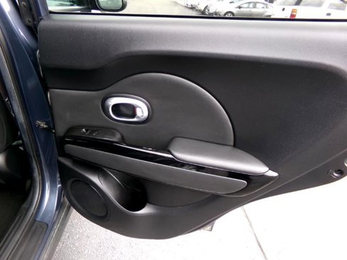 Used 2016 Kia Soul ! image 31