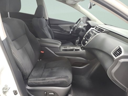 Used 2019 Nissan Murano SV w/ Premium Package image 17