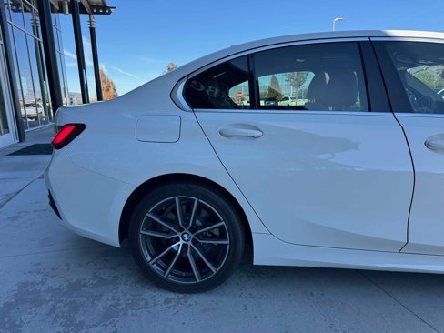 Used 2020 BMW 330i Sedan w/ Convenience Package image 8
