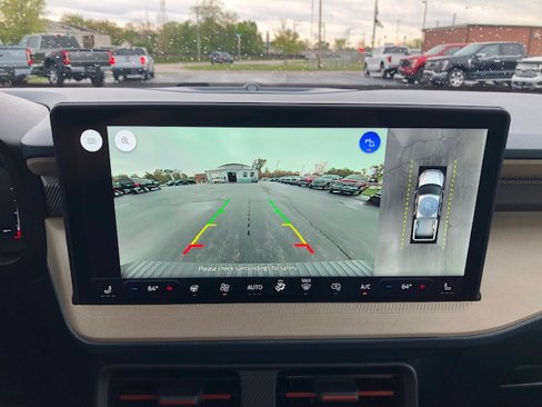 New 2025 Ford Maverick Lariat w/ 4K Tow Package image 21