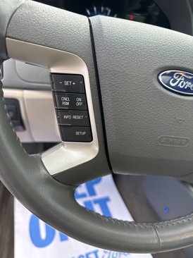 Used 2010 Ford Fusion SEL image 17