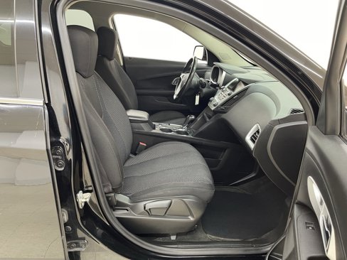 Used 2017 Chevrolet Equinox LT w/ Convenience Package image 10