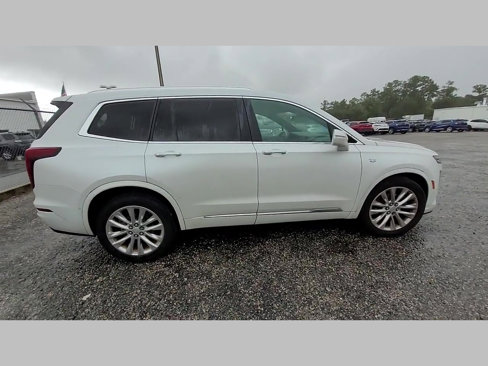 Used 2020 Cadillac XT6 Premium Luxury image 27