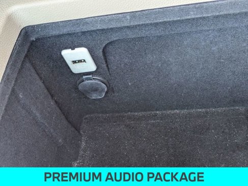 Used 2013 Chevrolet Tahoe LT image 26