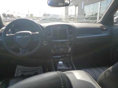 Used 2023 Chrysler 300 S image 15