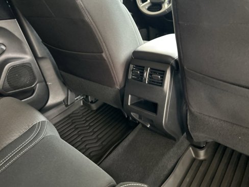 Used 2024 Mitsubishi Outlander ES image 23