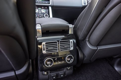 Used 2019 Land Rover Range Rover image 16