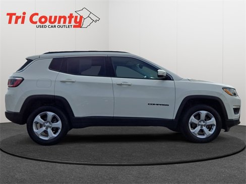 Used 2018 Jeep Compass Latitude w/ Popular Equipment Group image 9
