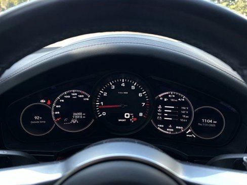 Certified 2023 Porsche Cayenne Coupe image 19