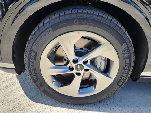 New 2026 Genesis GV70 2.5T Select image 5