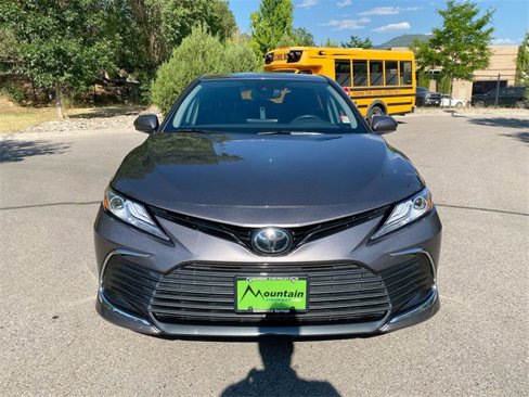 Used 2024 Toyota Camry XLE image 30