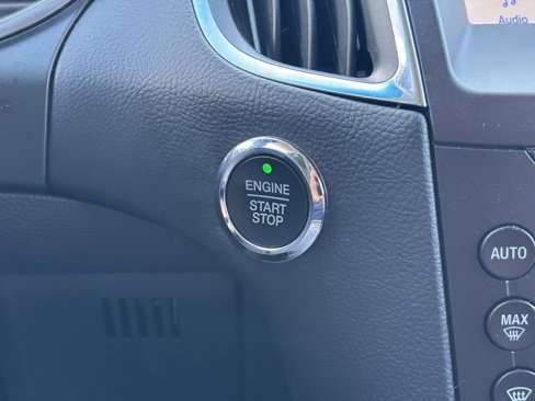 Used 2020 Ford Edge Titanium w/ Cargo Accessory Package image 6