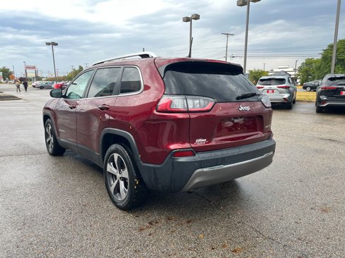 Used 2019 Jeep Cherokee Limited image 3